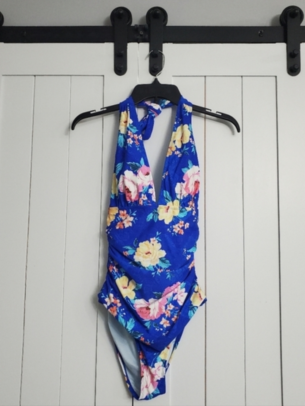 Cupshe Blue Floral Plunging Tummy Control One-Piece Swimsuit. NEW!